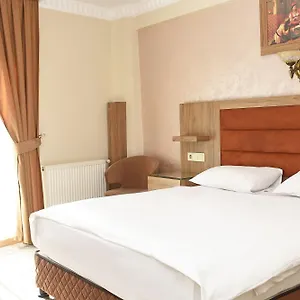 Grand Umit Szálloda